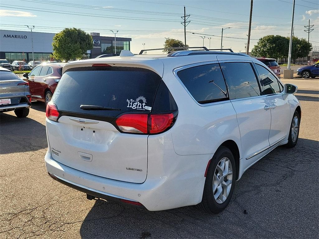 used 2020 Chrysler Pacifica car, priced at $20,036