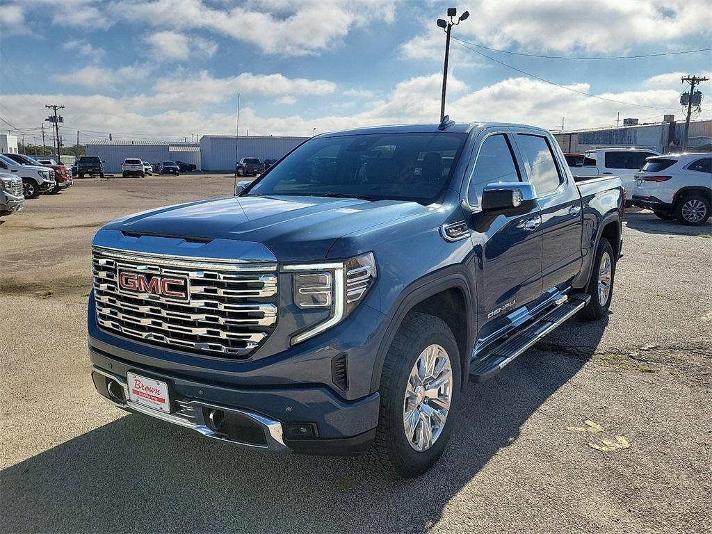 new 2026 GMC Sierra 1500 car, priced at $73,725