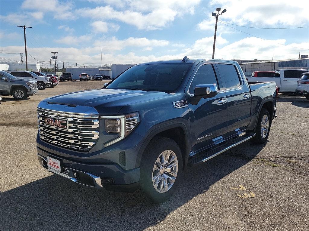 new 2026 GMC Sierra 1500 car, priced at $73,725