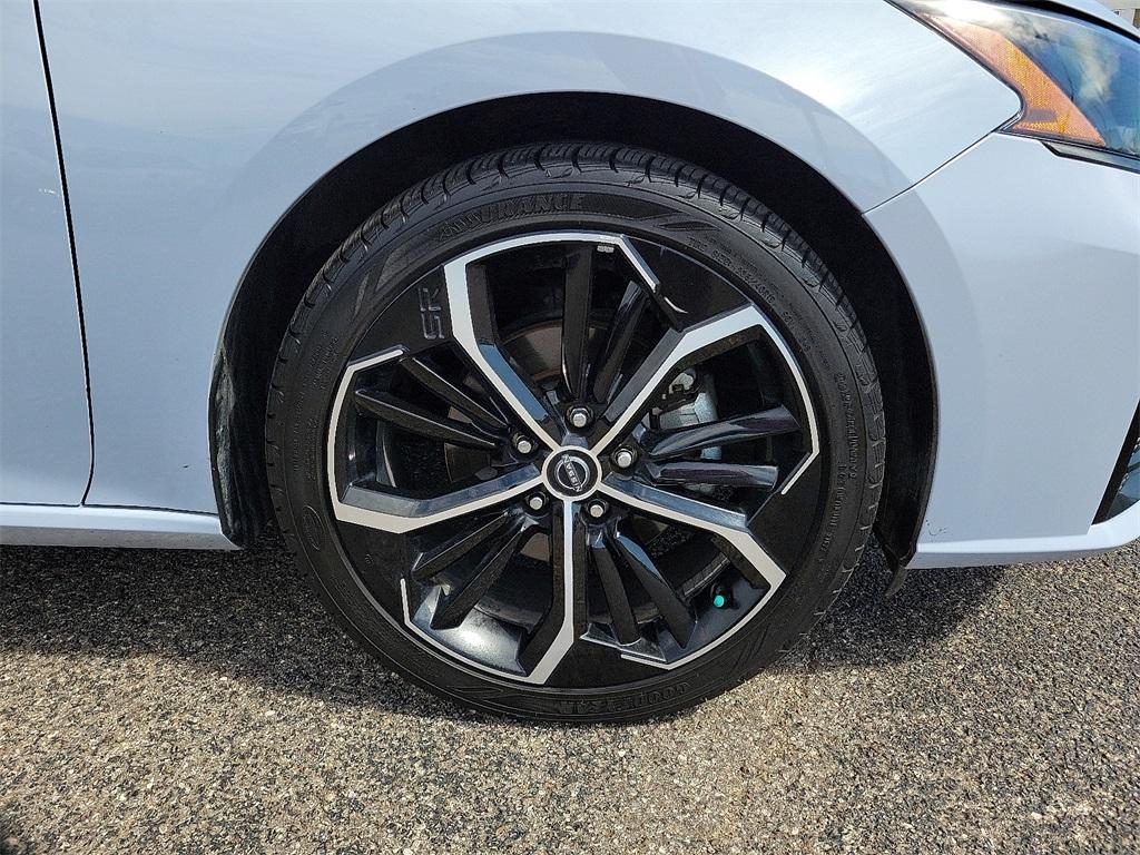 used 2023 Nissan Altima car, priced at $21,770