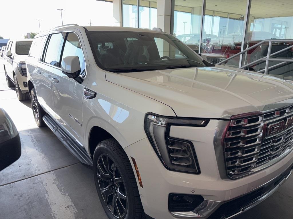 new 2025 GMC Yukon XL car, priced at $86,259