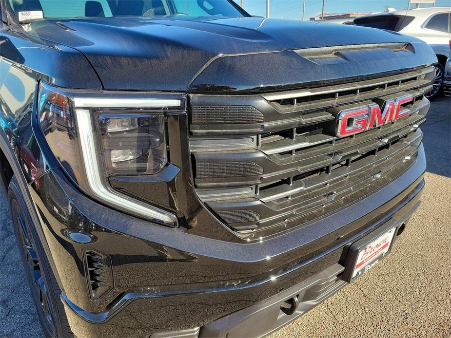 new 2025 GMC Sierra 1500 car, priced at $52,040