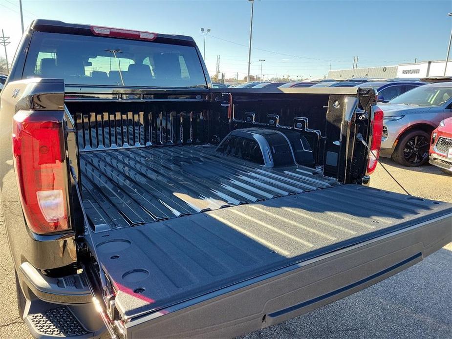 new 2025 GMC Sierra 1500 car, priced at $52,040