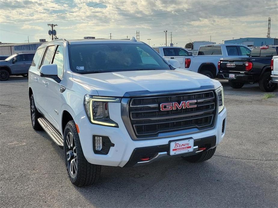 new 2024 GMC Yukon XL car, priced at $78,900