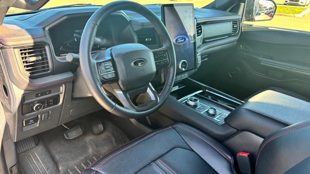 used 2024 Ford Expedition car, priced at $62,986