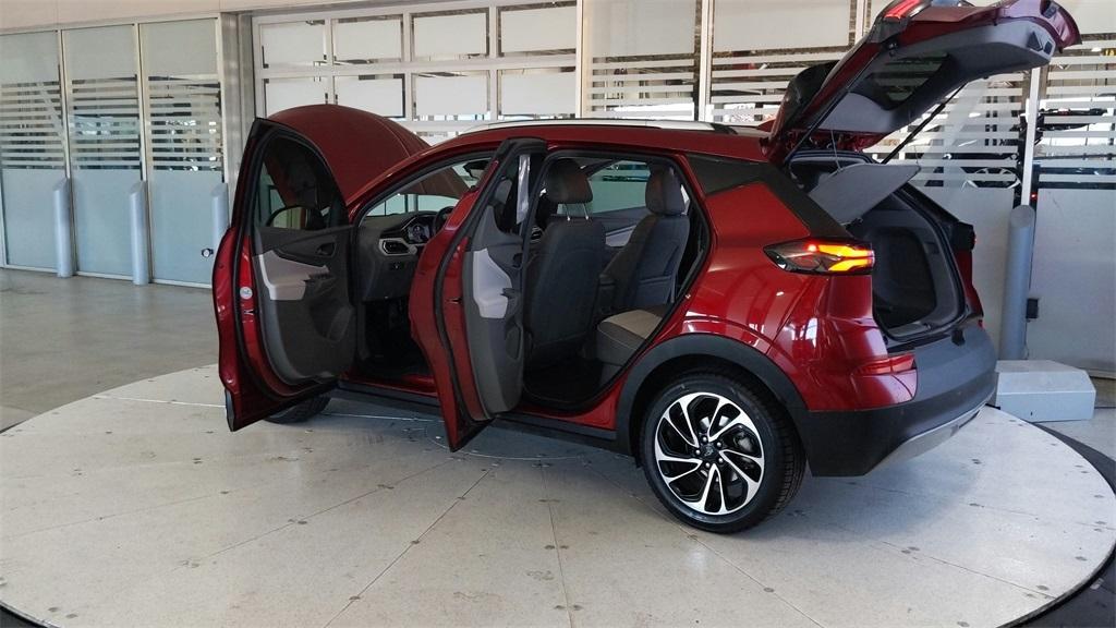 used 2022 Chevrolet Bolt EUV car, priced at $22,424