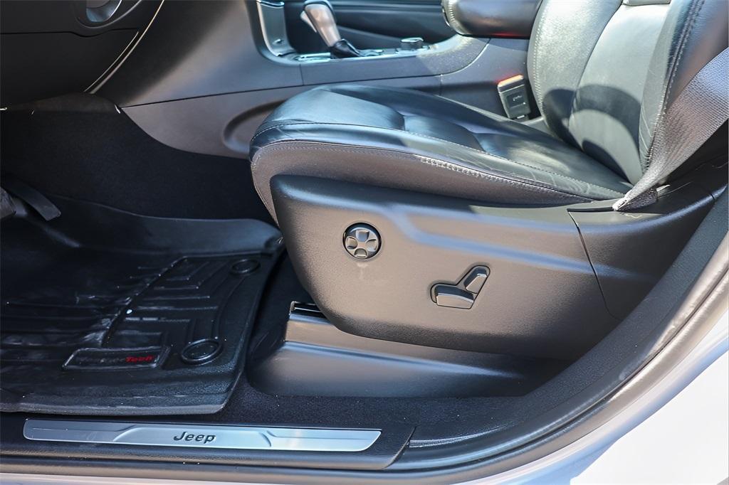 used 2021 Jeep Grand Cherokee car, priced at $26,450