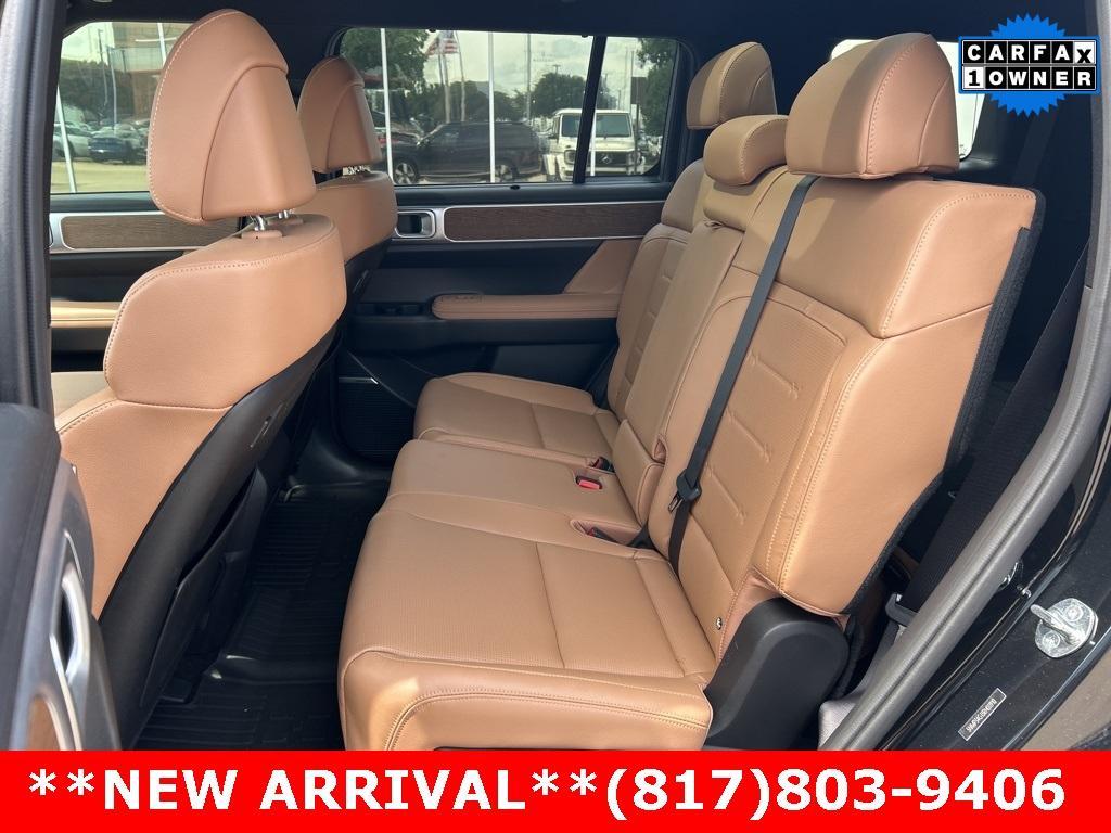 used 2024 Hyundai SANTA FE HEV car, priced at $37,506