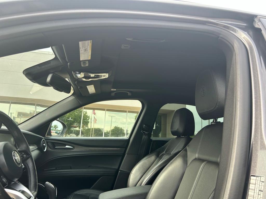 used 2022 Alfa Romeo Stelvio car, priced at $25,363