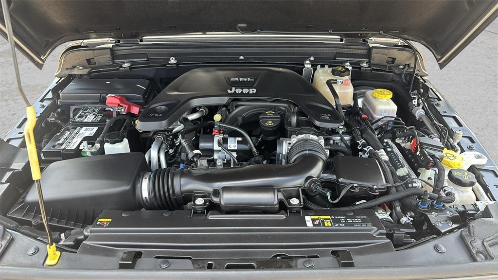 used 2020 Jeep Wrangler Unlimited car, priced at $31,420