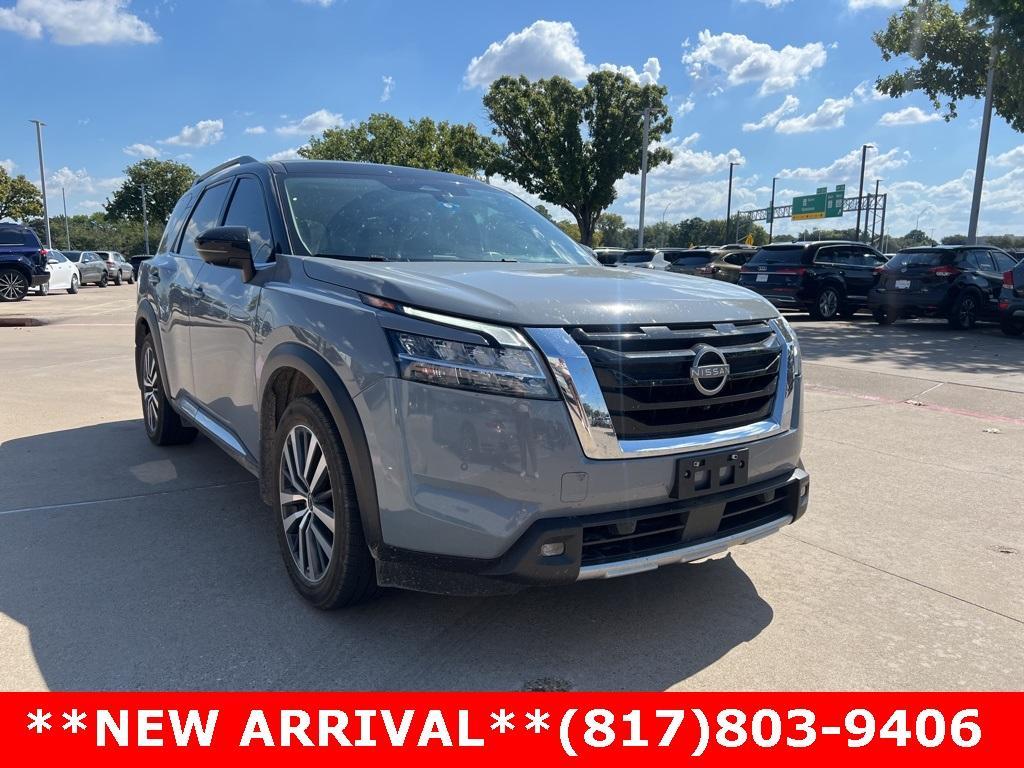 used 2022 Nissan Pathfinder car, priced at $26,900