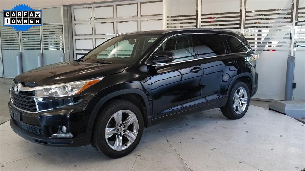 used 2015 Toyota Highlander car, priced at $19,325