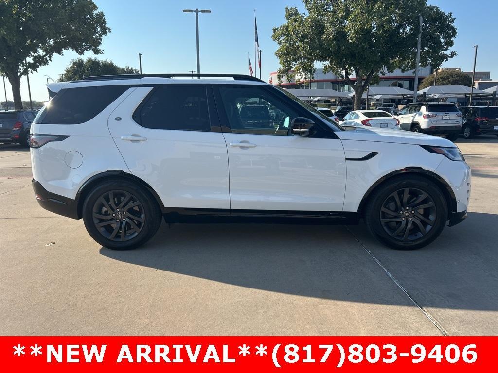 used 2022 Land Rover Discovery car, priced at $44,900