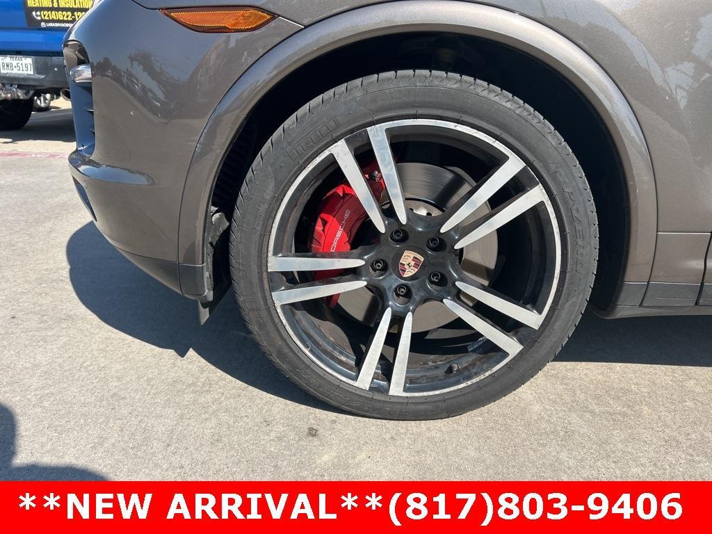 used 2014 Porsche Cayenne car, priced at $29,900