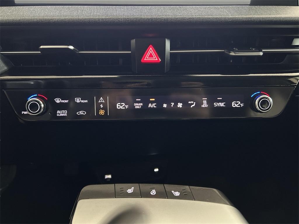 used 2024 Kia EV6 car, priced at $28,765