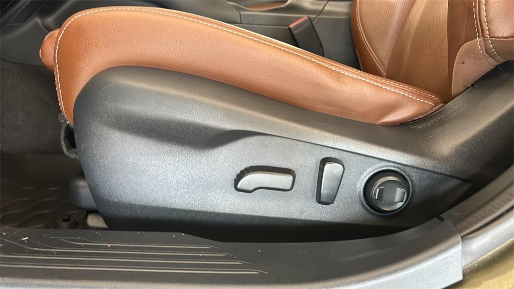 used 2021 Subaru Outback car, priced at $22,000
