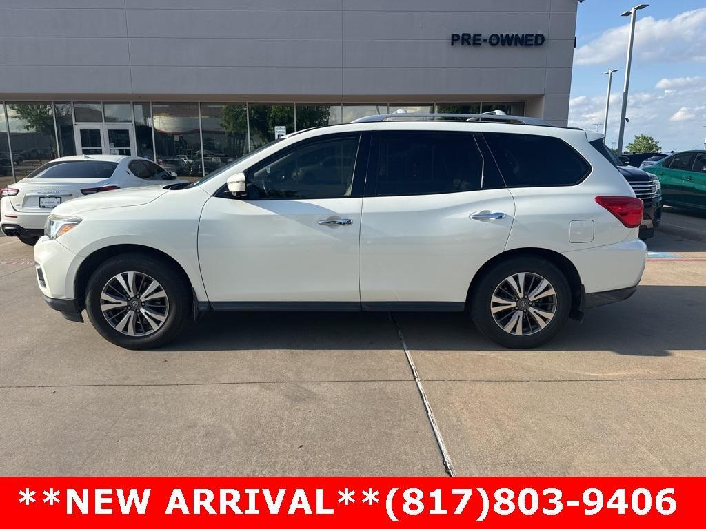 used 2017 Nissan Pathfinder car, priced at $11,995