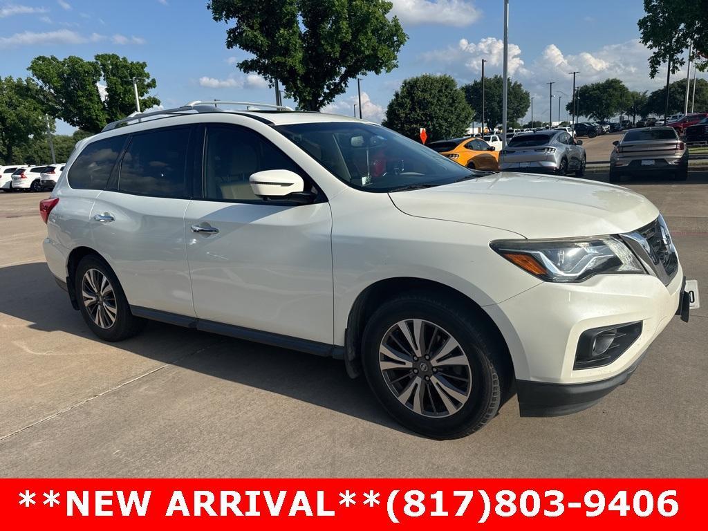 used 2017 Nissan Pathfinder car, priced at $11,995