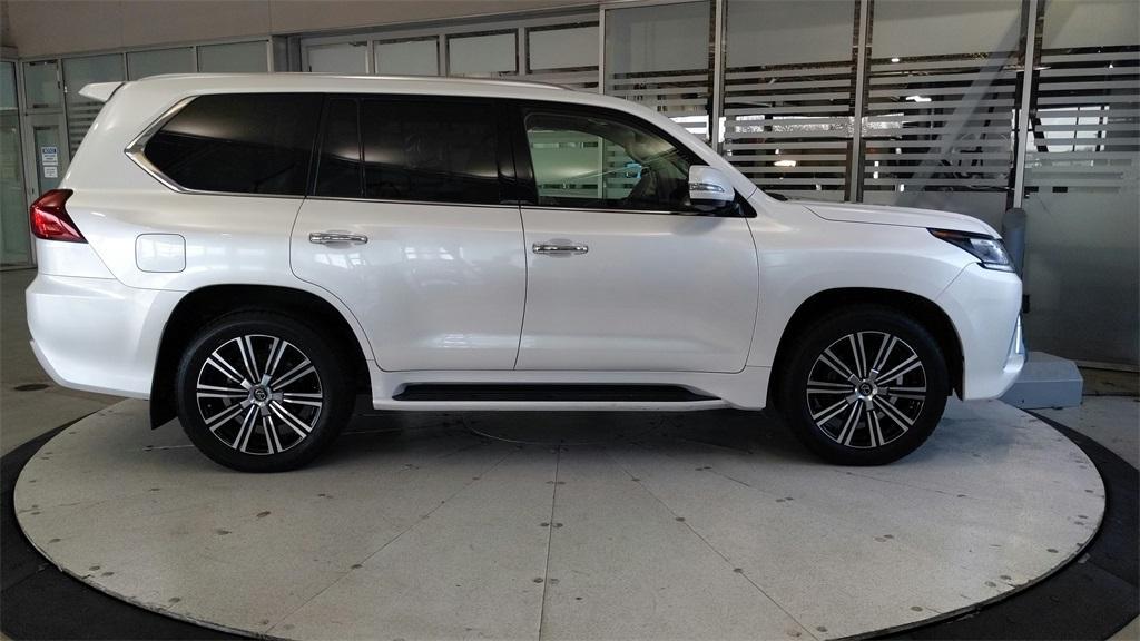 used 2018 Lexus LX 570 car, priced at $50,600