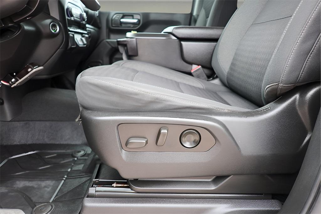 used 2022 Chevrolet Silverado 1500 car, priced at $28,800