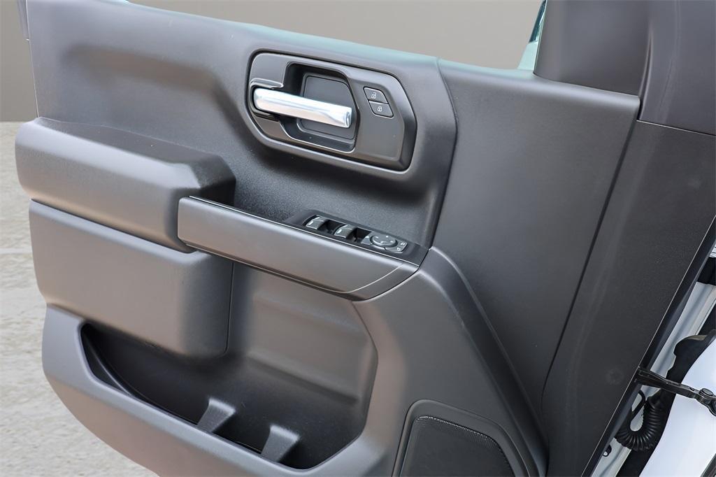 used 2022 Chevrolet Silverado 1500 car, priced at $28,800