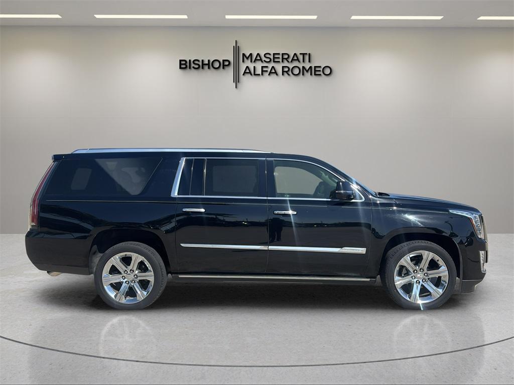 used 2016 Cadillac Escalade ESV car, priced at $26,975