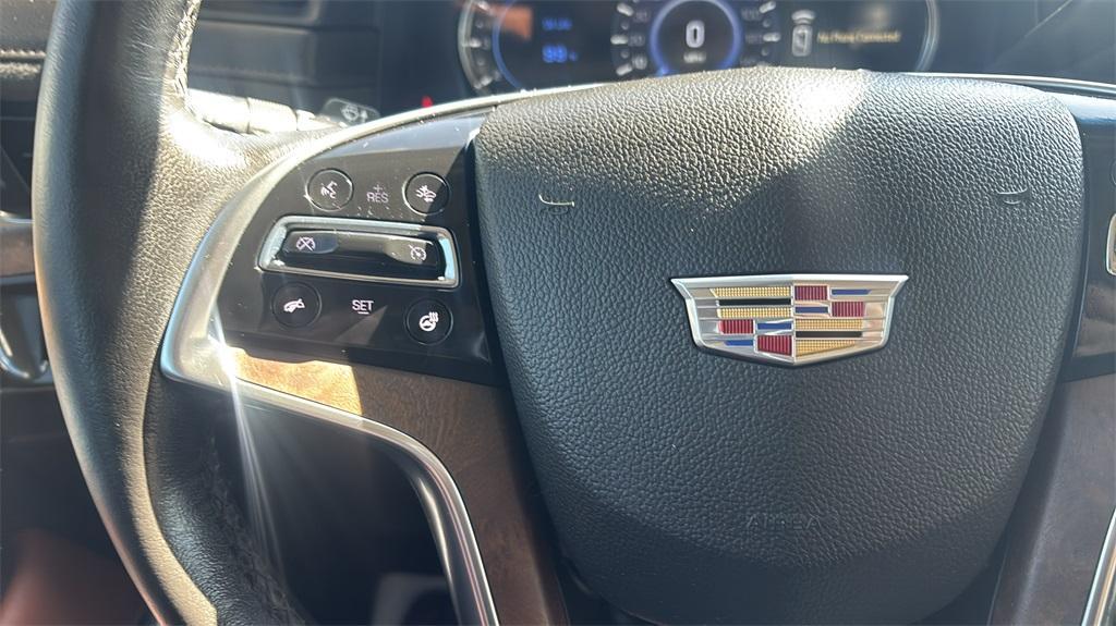 used 2016 Cadillac Escalade ESV car, priced at $26,975