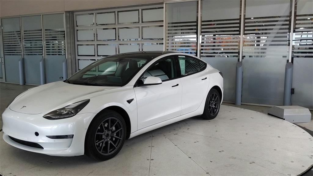 used 2022 Tesla Model 3 car, priced at $27,994