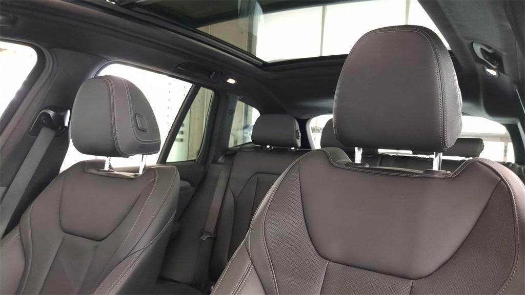 used 2022 BMW X3 car, priced at $28,000