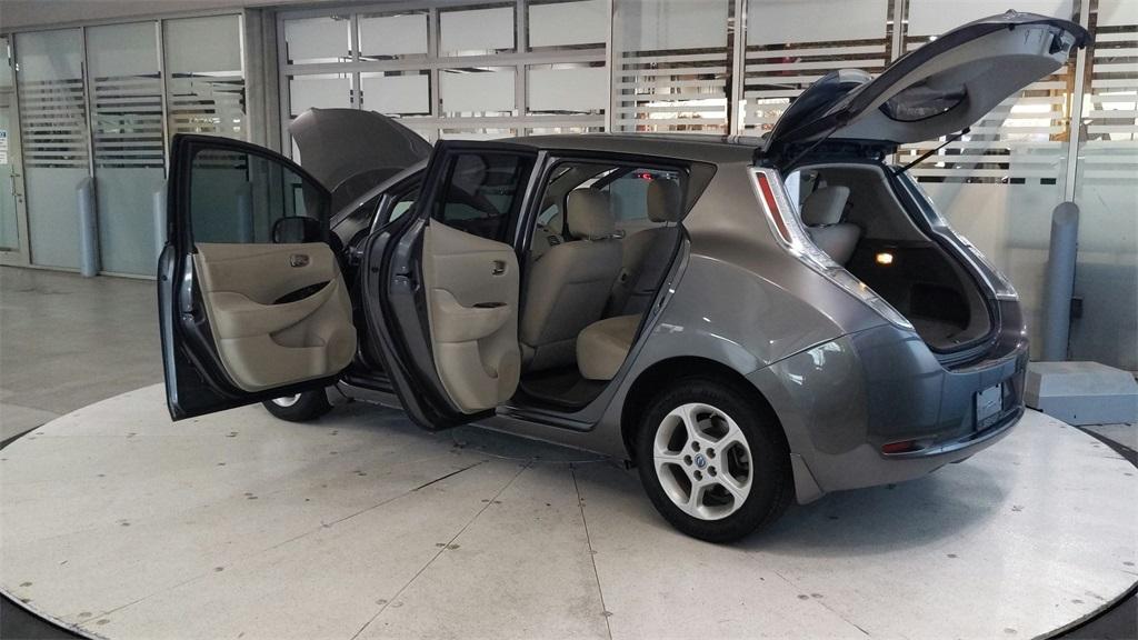 used 2014 Nissan Leaf car, priced at $5,995