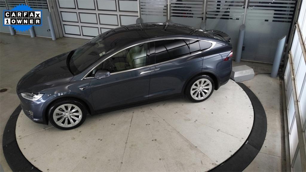 used 2020 Tesla Model X car, priced at $35,621