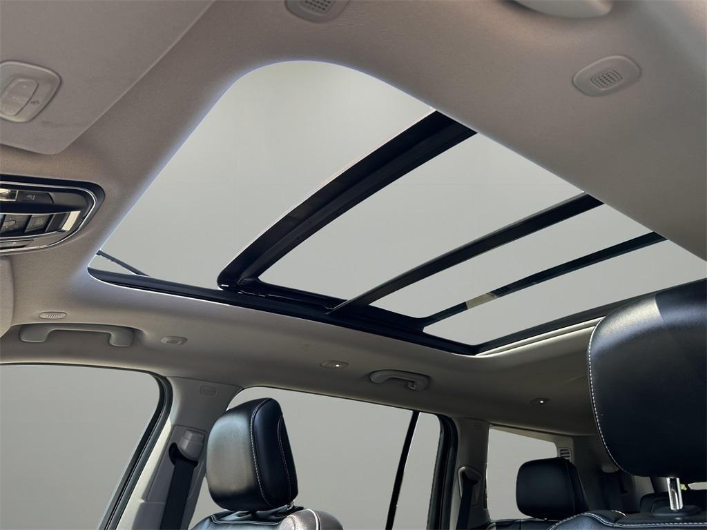 used 2021 Jeep Grand Cherokee L car, priced at $27,733