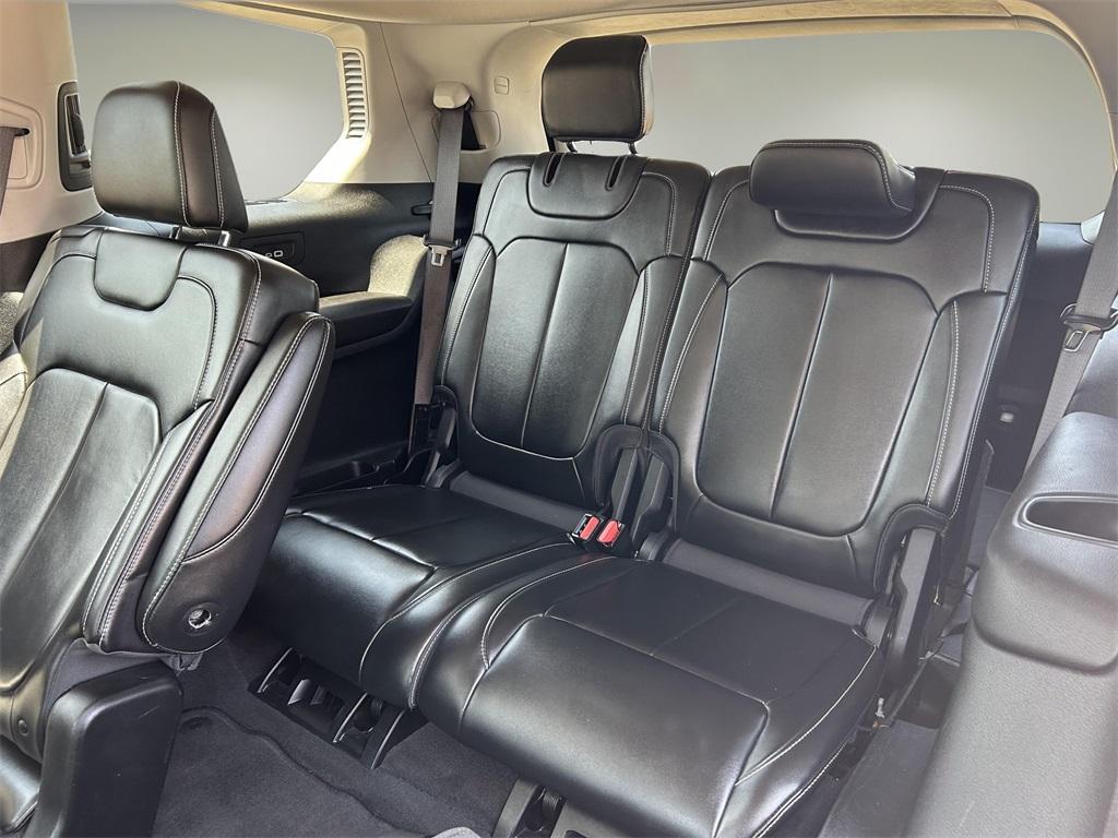 used 2021 Jeep Grand Cherokee L car, priced at $27,733
