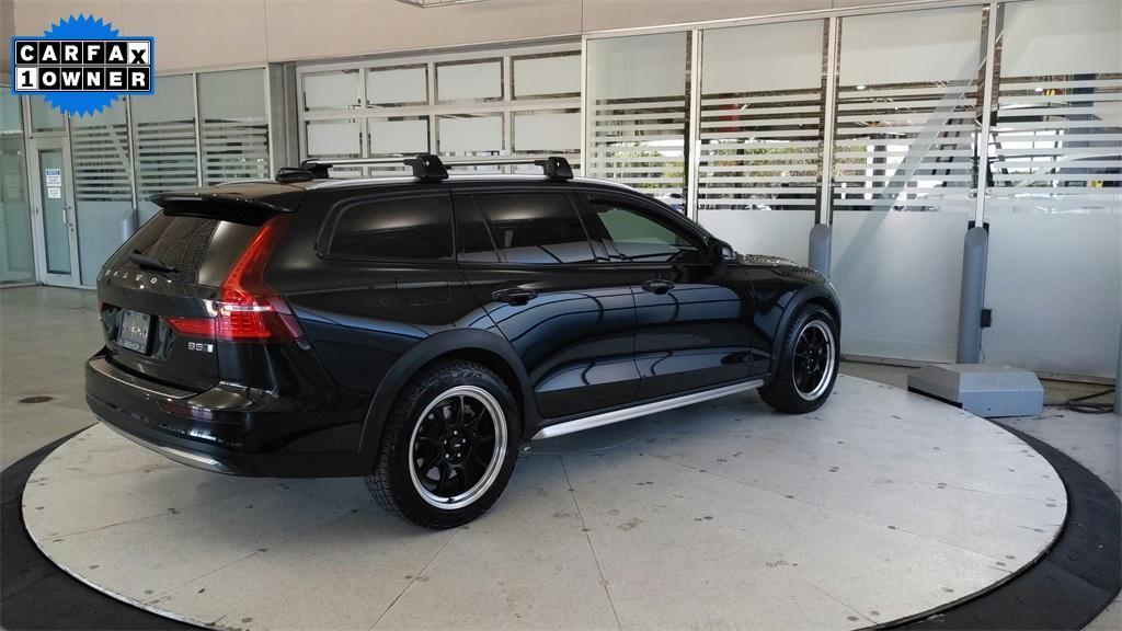 used 2023 Volvo V60 Cross Country car, priced at $38,500