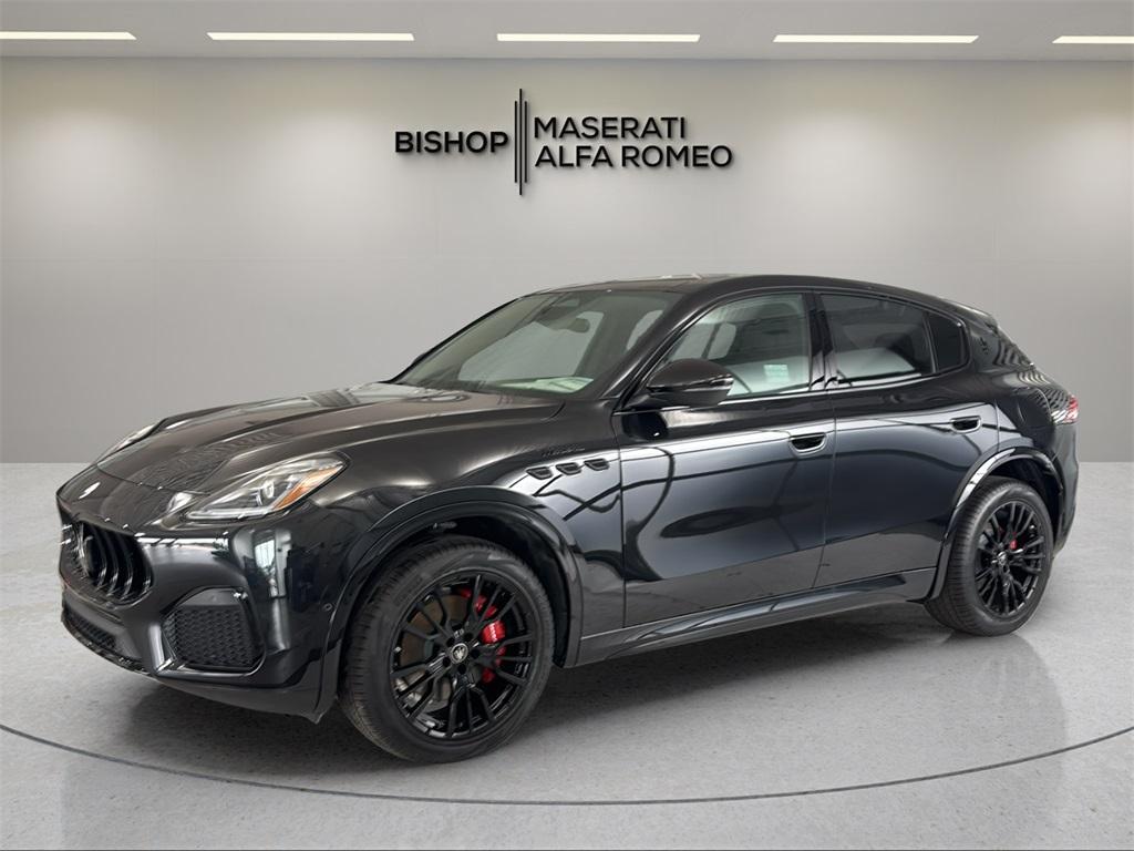 new 2025 Maserati Grecale car, priced at $69,726