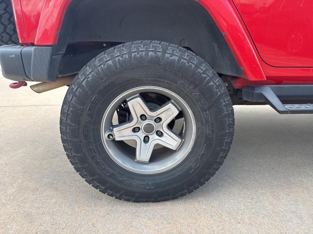 used 2016 Jeep Wrangler Unlimited car, priced at $17,995