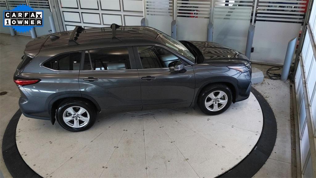 used 2023 Toyota Highlander car, priced at $35,000