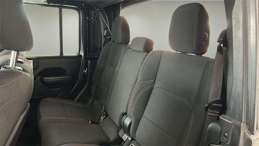 used 2022 Jeep Gladiator car, priced at $38,946