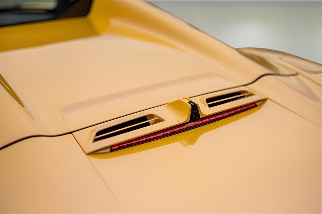 new 2024 Maserati MC20 car, priced at $289,000