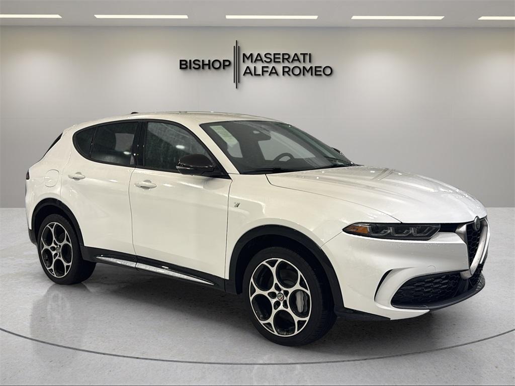 used 2024 Alfa Romeo Tonale car, priced at $27,308