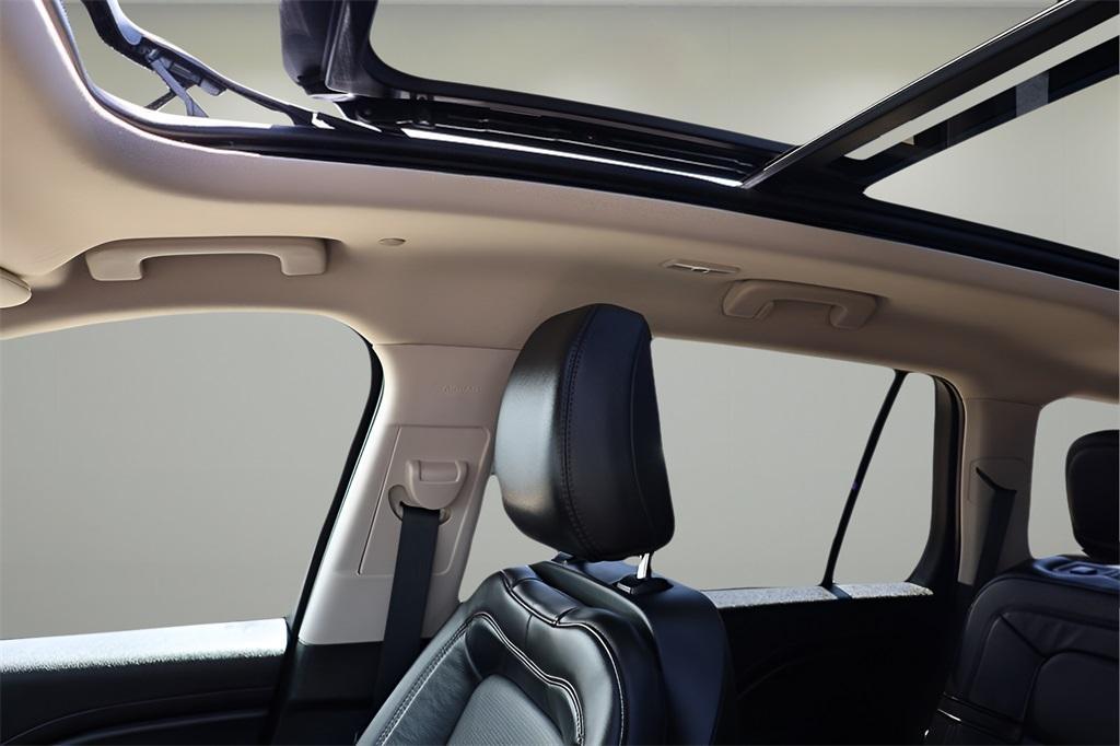 used 2023 Lincoln Aviator car, priced at $47,900
