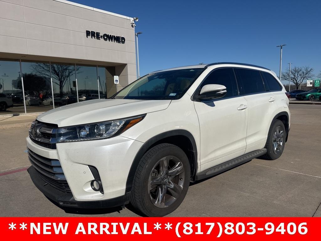 used 2018 Toyota Highlander car, priced at $25,389