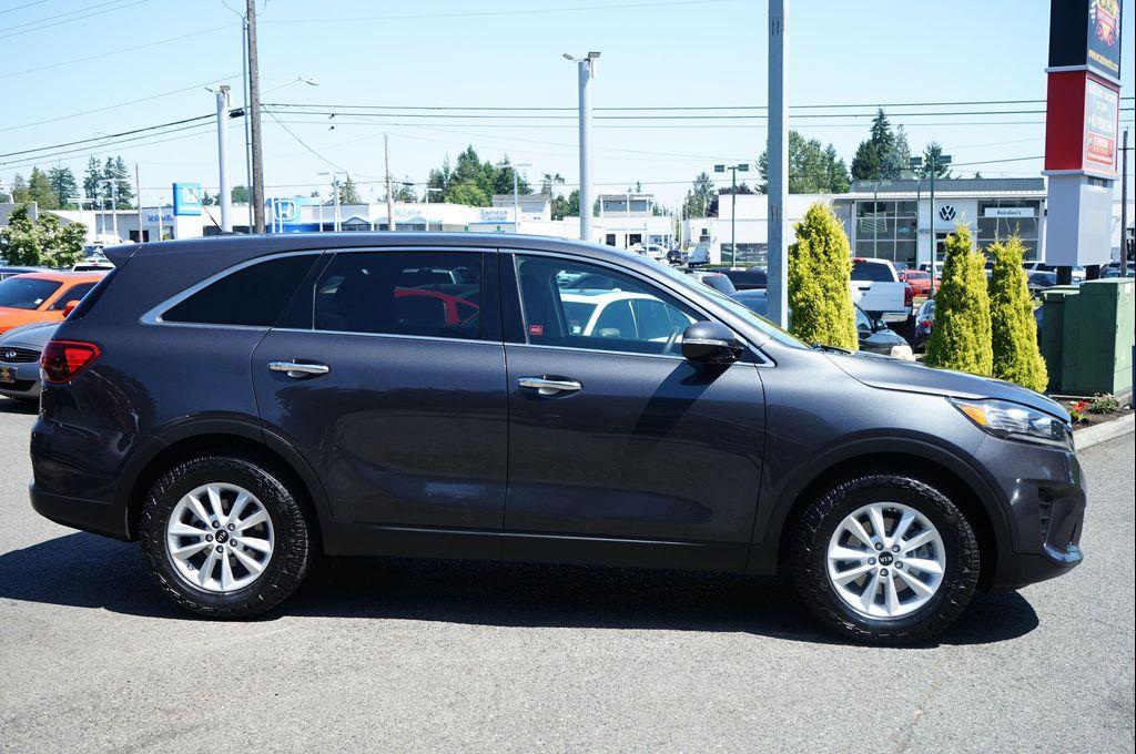 used 2019 Kia Sorento car, priced at $13,995