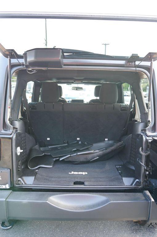used 2016 Jeep Wrangler Unlimited car, priced at $16,995