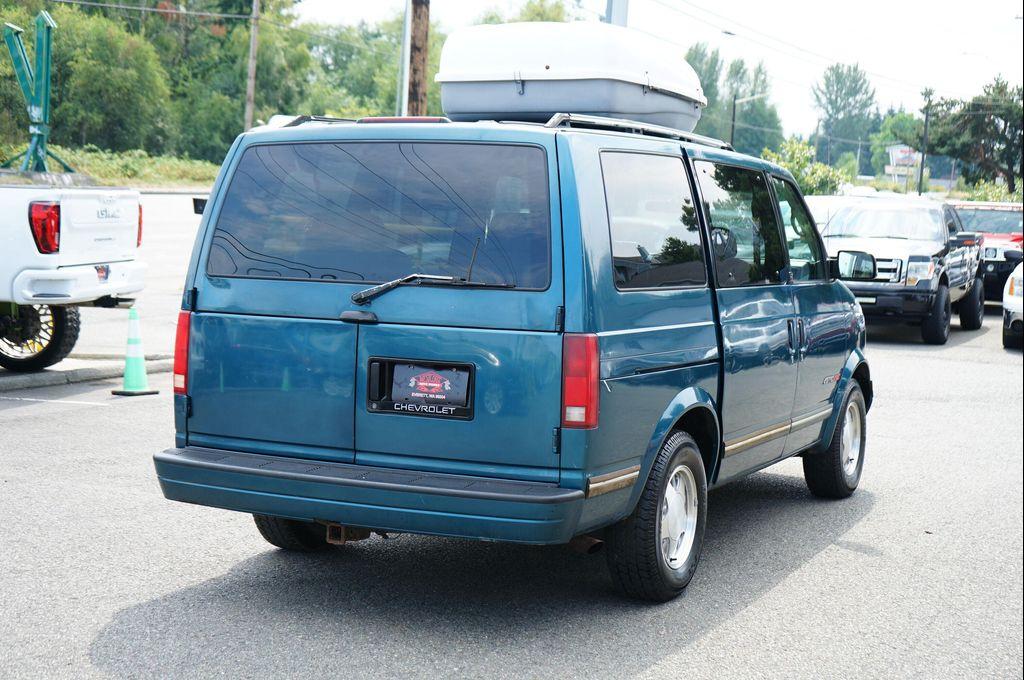 used 1995 Chevrolet Astro car, priced at $7,995