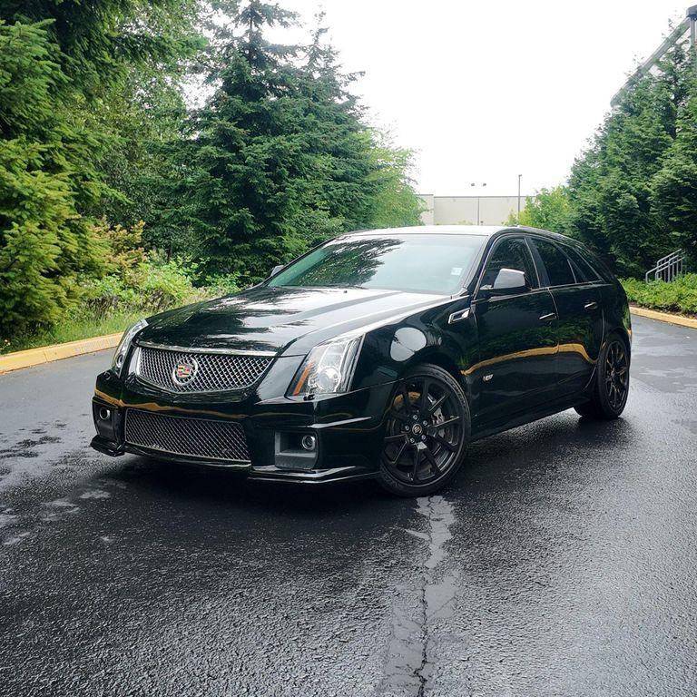 used 2013 Cadillac CTS-V car, priced at $35,555