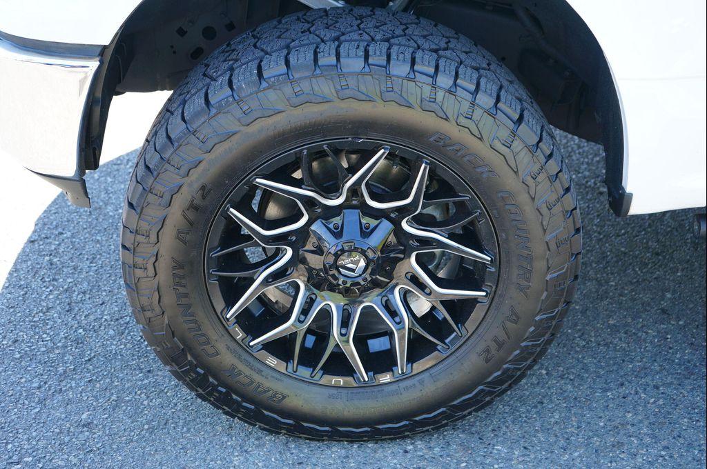 used 2020 Ford F-150 car, priced at $35,995
