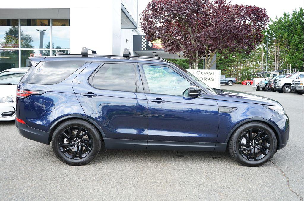 used 2018 Land Rover Discovery car, priced at $18,995