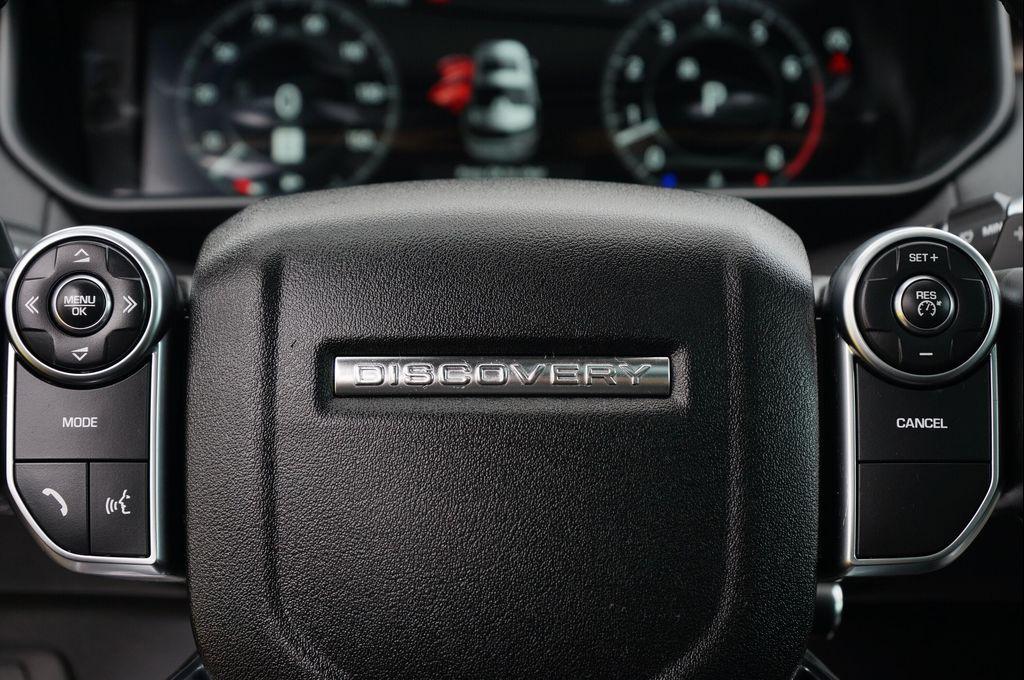 used 2018 Land Rover Discovery car, priced at $18,995