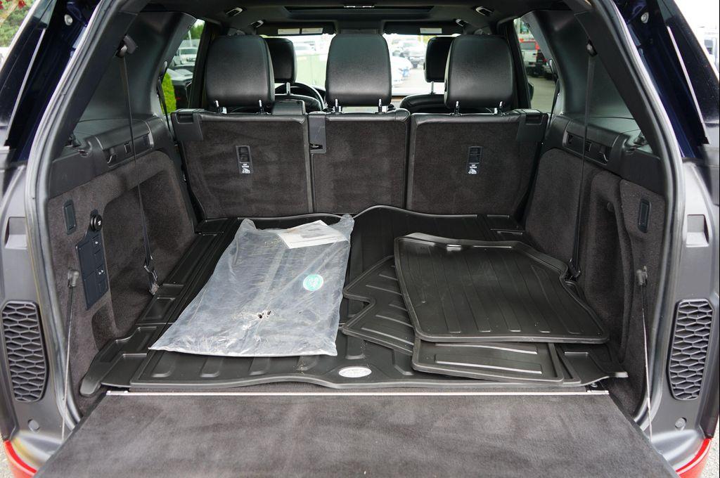 used 2018 Land Rover Discovery car, priced at $18,995